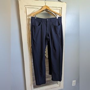 Perry Ellis nylon trousers 34x30 - navy